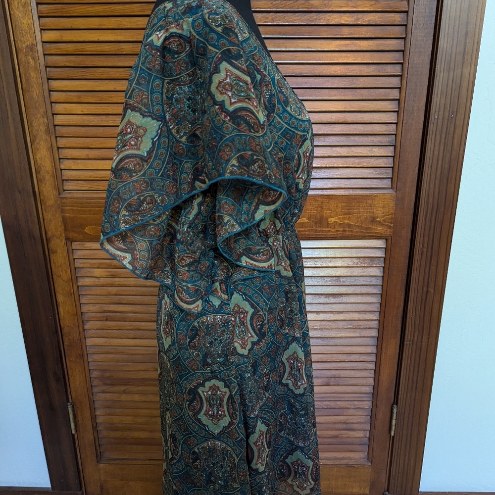 Dress - Picture 3 of 5